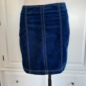 PacSun Blue Skirt with Back Zipper, Size 26 (Small) *5 FOR $25